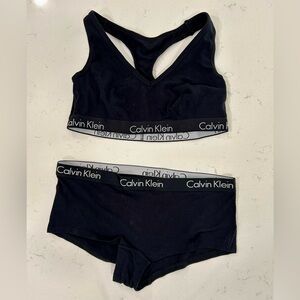 Calvin Klein Black  Lingerie Set boy shorts sports bra